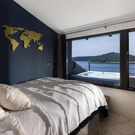 Shanti Apartment *